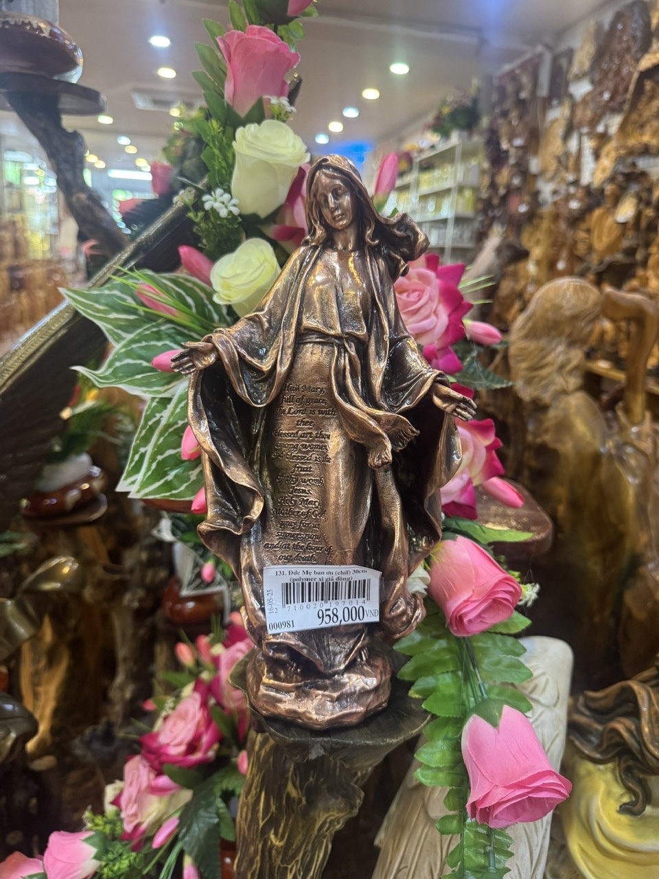 131. Đức Mẹ ban ơn (chữ) 30cm (polymer xi giả đồng)