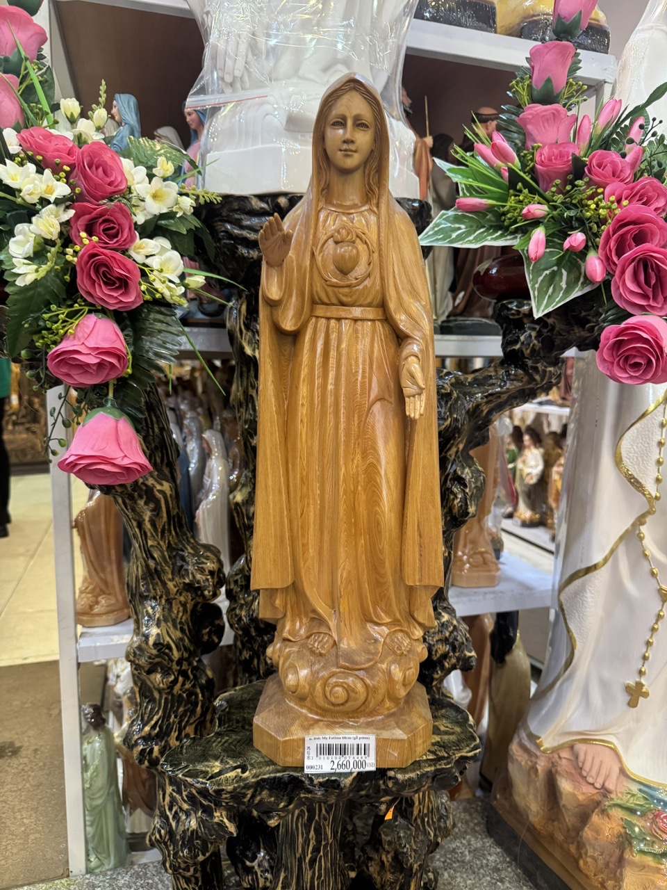 6. Đức Mẹ Fatima 60cm (gỗ pơmu)