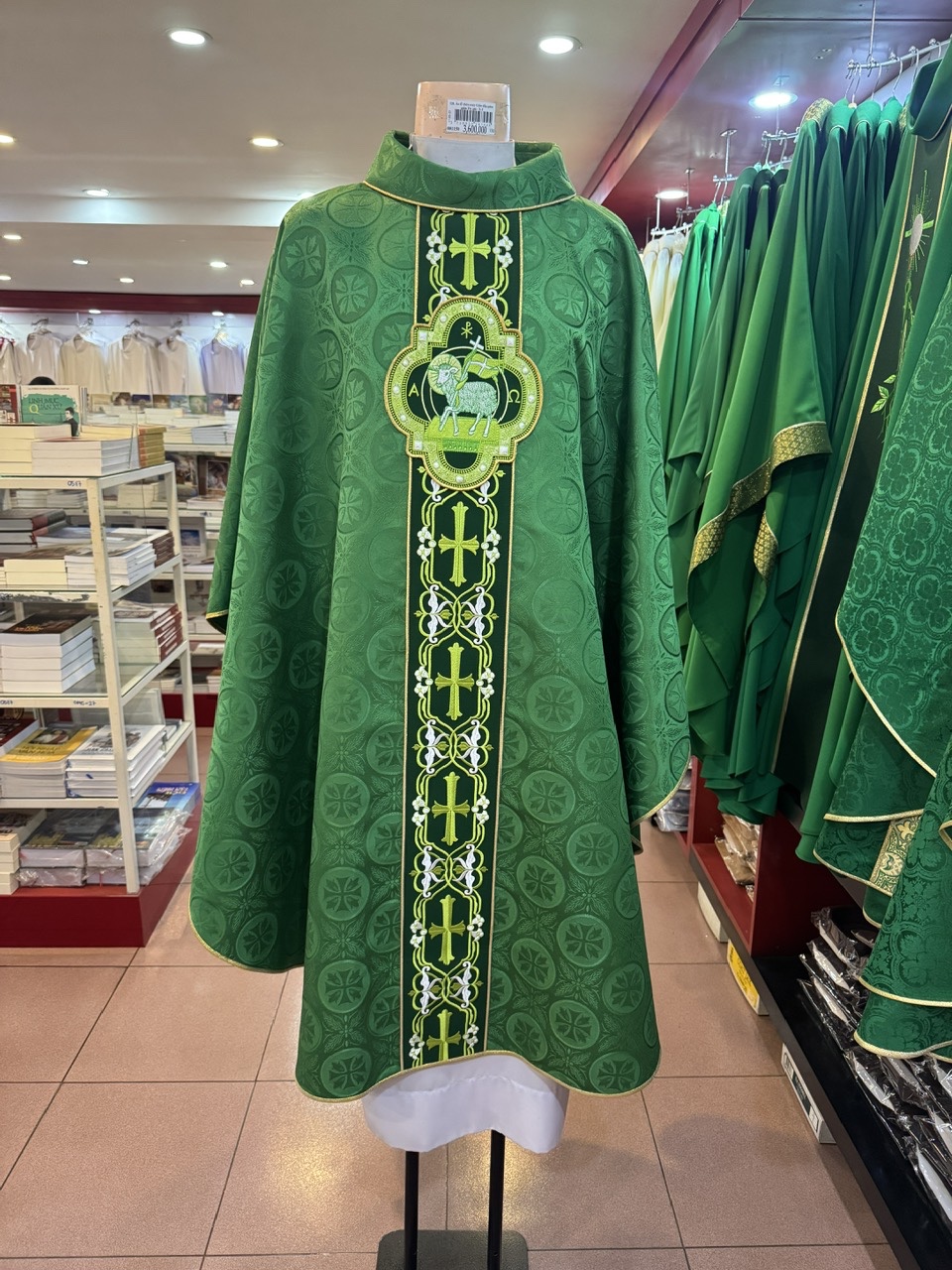 128. Áo lễ thêu máy Gấm đắp galon gấm Th. giá - X-T